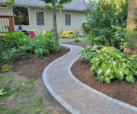 Earthworks Nursery & Design