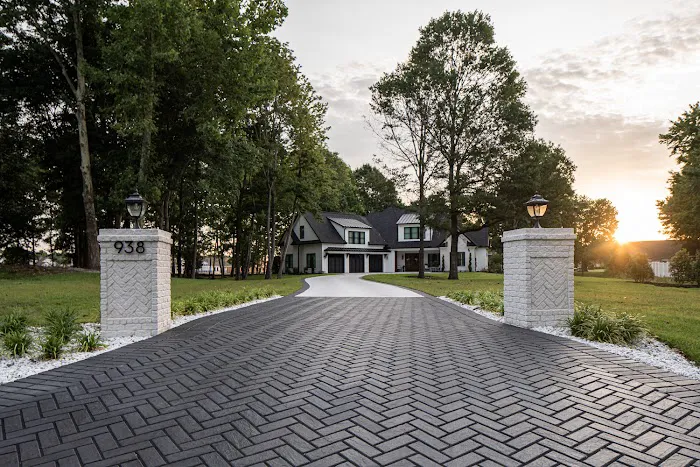 Techo-Bloc Midwest Picture 3