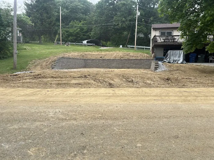 American Landscaping and Maintenance LLC Picture 10