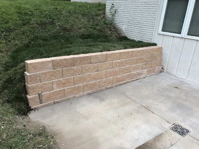 Cuttin' It Close Picture 10
