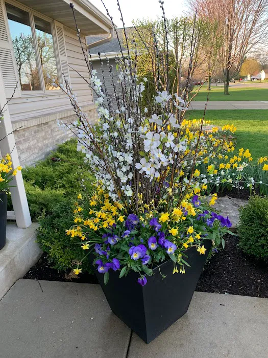 Creative Gardening, LLC Picture 6