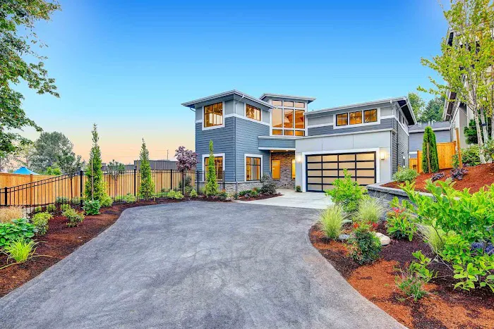 All Season Lawn Care & Landscaping Picture 7