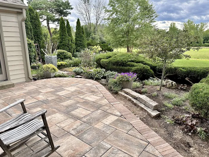 Northern Exposure Landscaping Picture 3