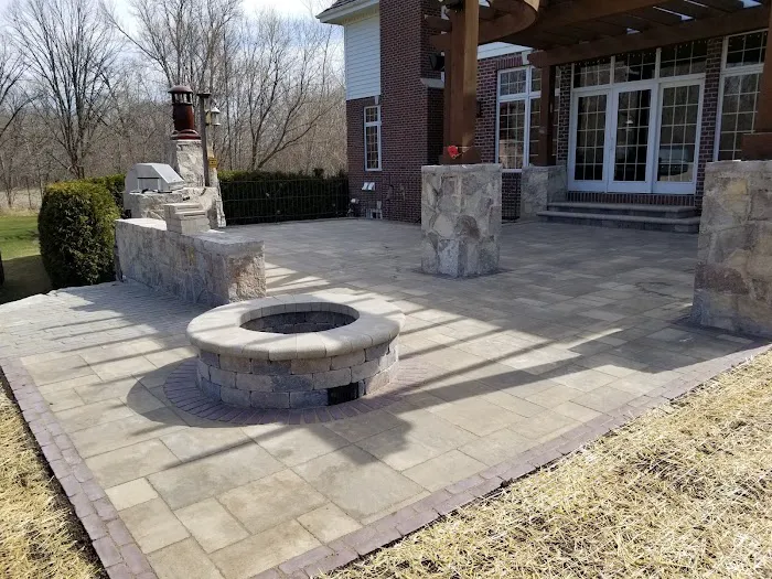 Northern Exposure Landscaping Picture 5