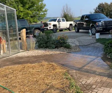 Cutting Edge Concrete and Landscaping