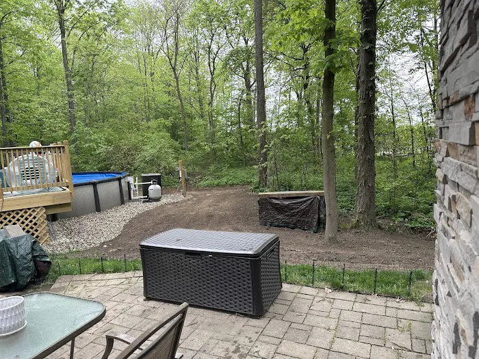 Mike's Sod and Landscaping Picture 10
