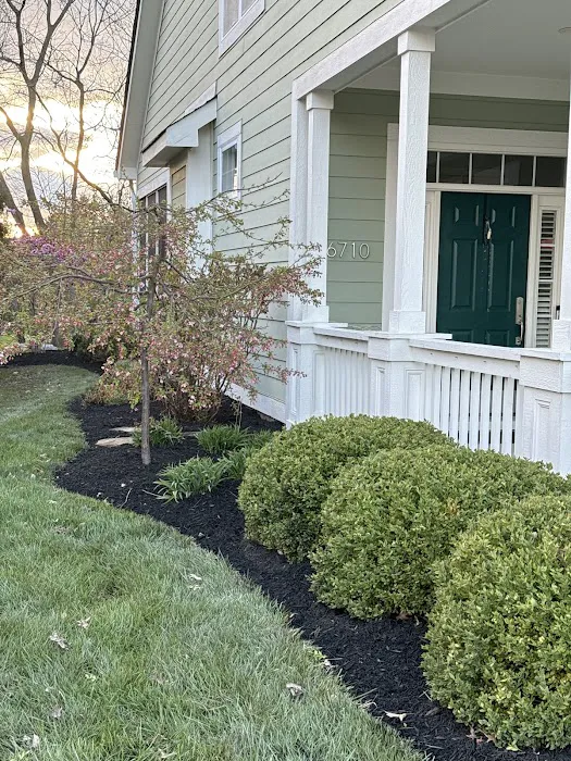 Deater Brothers Lawn & Tree Care, LLP Picture 9