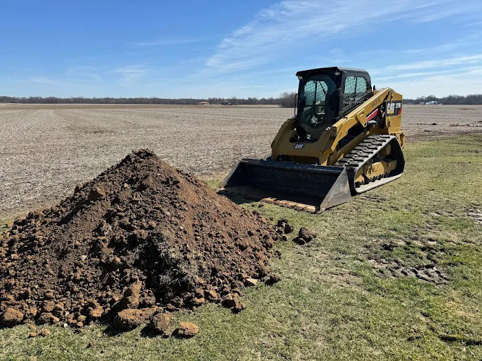 Websters' Lawn & Land llc Picture 6