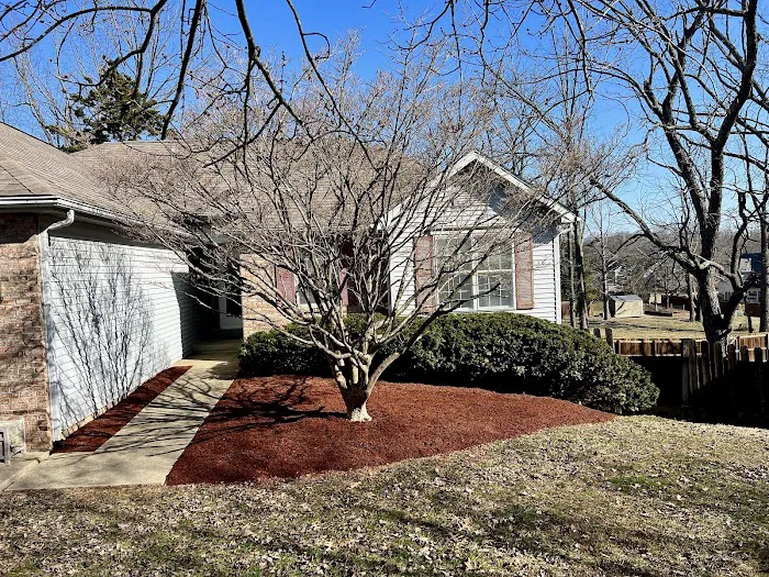Integrity Lawns, Landscaping, and Tree Removal Picture 6
