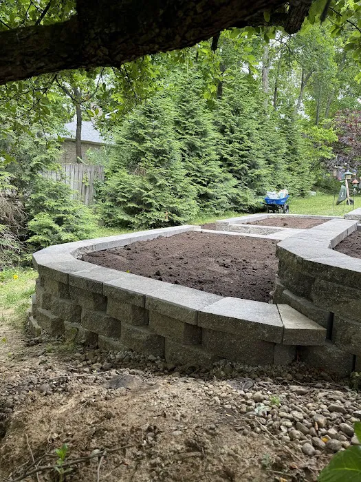 Integrity Lawns, Landscaping, and Tree Removal Picture 10