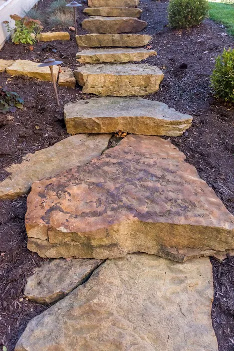 Thrasher Landscape, Inc. Serving Bloomington, IN Picture 3
