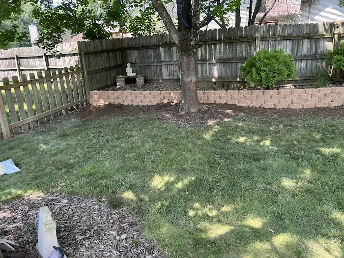Thrasher Landscape, Inc. Serving Bloomington, IN Picture 2