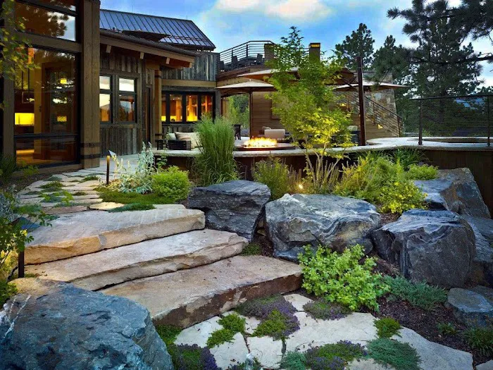 Bloomington Landscape Construction, LLC Picture 9