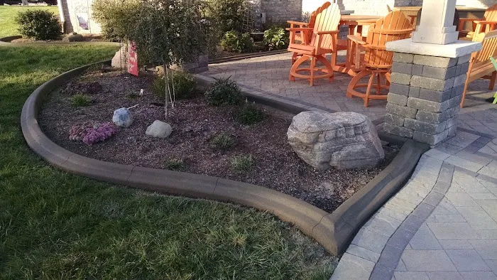 Bennetts Custom Curb Picture 1