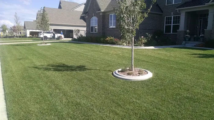 Bennetts Custom Curb Picture 3