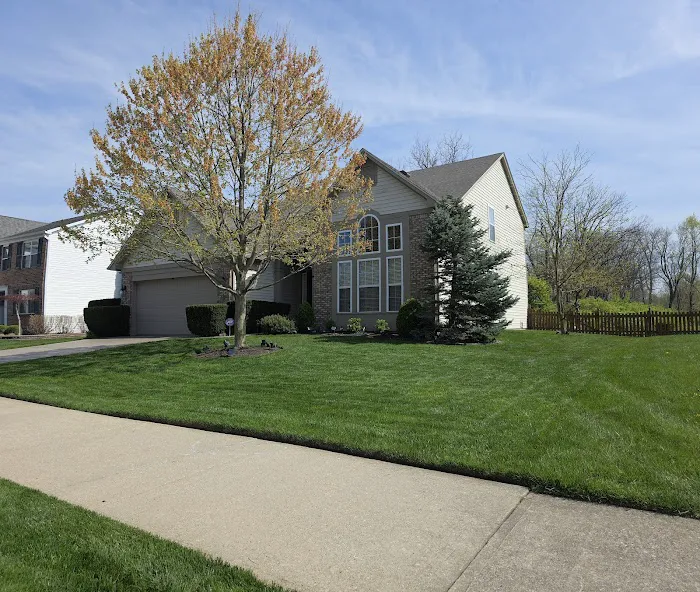 Blue Duck Lawn Care Picture 5