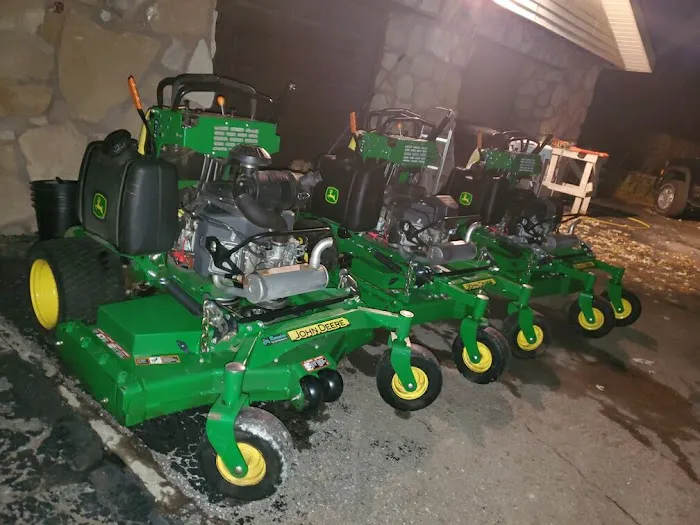 Dot's Plots & Lawns LLC Picture 4