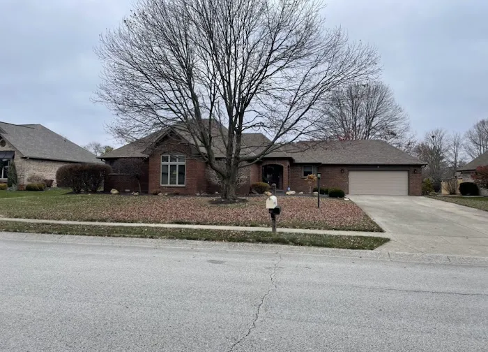 Lux Lawn Care and Landscape Picture 10
