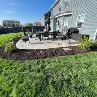 E & R Landscaping LLC ico