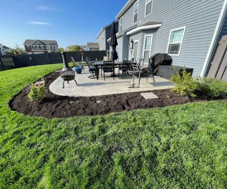 E & R Landscaping LLC
