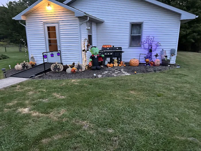 True Cut Lawn Care LLC Picture 8