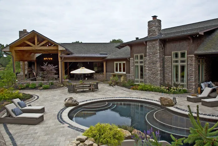 Country Gardens Landscaping Picture 4