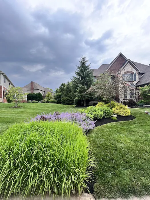 Country Gardens Landscaping Picture 3