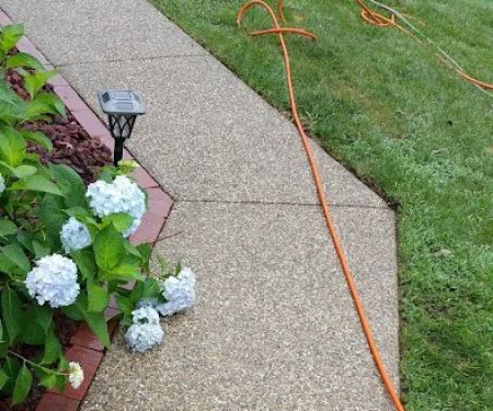 Cutting Edge Lawn Care