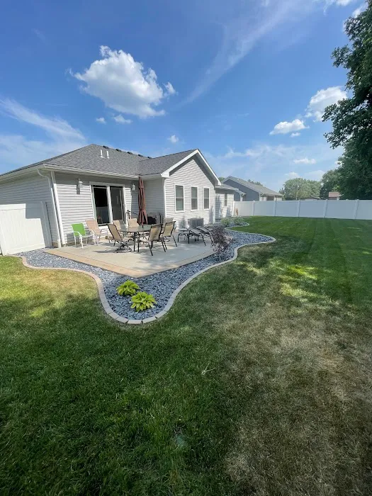 Premier Landscape Services LLC Picture 7