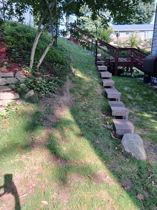 Sipla Landscape Company Picture 10