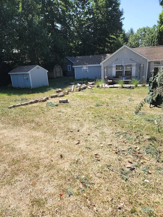 Thom's Lawn Care Picture 10