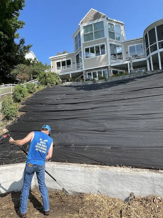 Matt's Lawn Care & Snow Plow LLC Picture 2