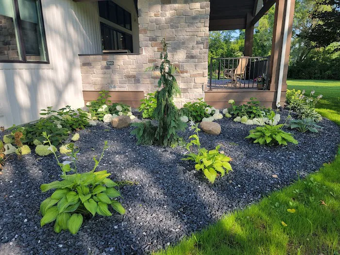 Farmview Landscape Center Picture 3