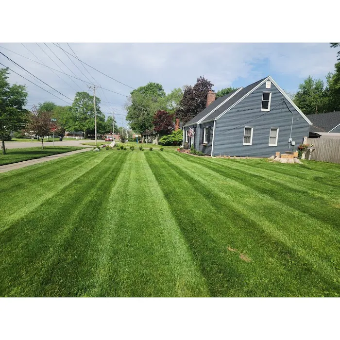 Frankenberger Lawn Care LLC Picture 9