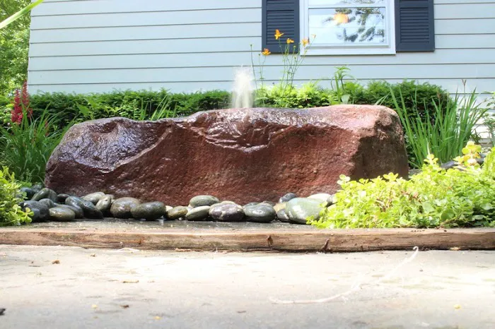 Premiere Aquascapes Picture 6
