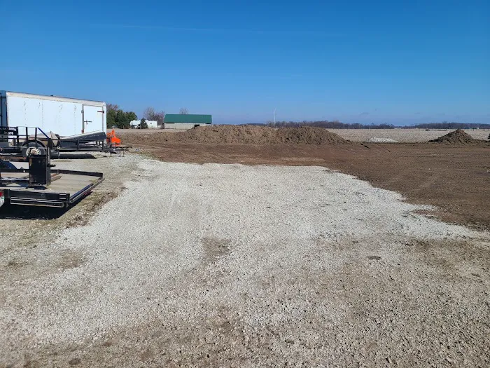 DH Outdoor Services, LLC Picture 9