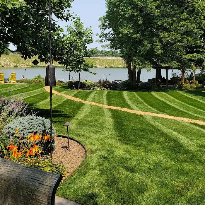 VanBibber Lawn Care LLC Picture 4