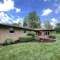 Freedom Lawn And Landscaping LLC ico