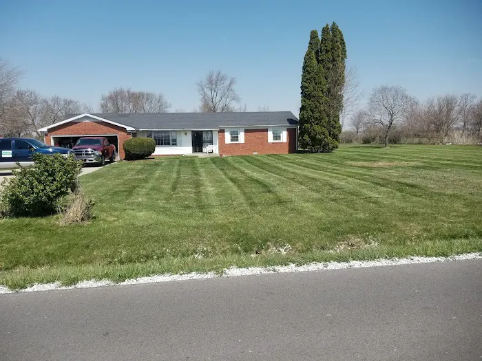 Clean Cut Lawn Care LLC Picture 4