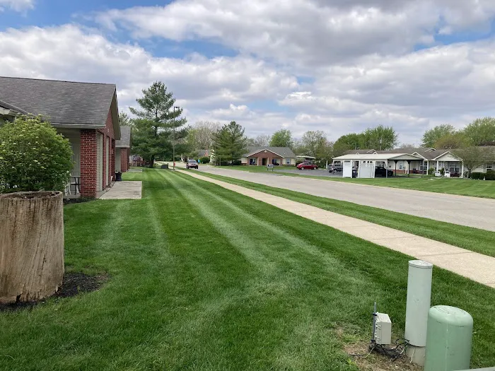 Triple Green Lawn Care Picture 1