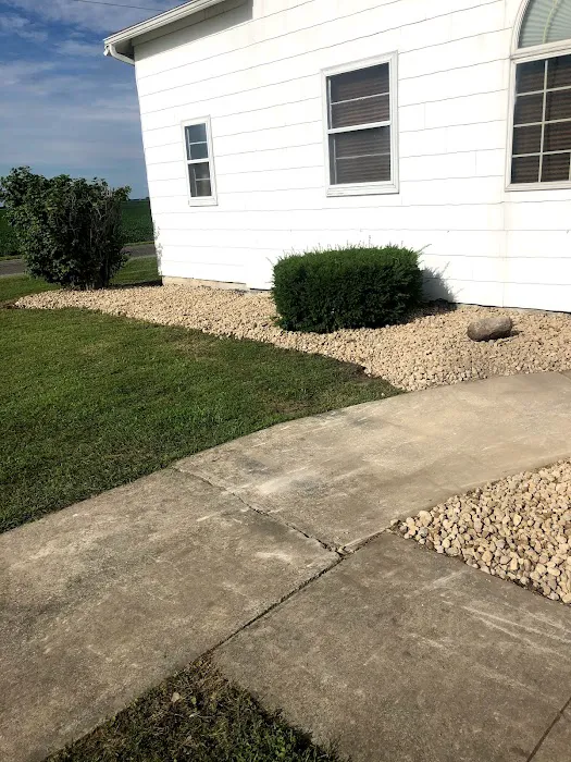 Ryan's Driveway Grading & Garden Tilling Picture 1