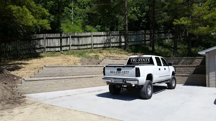 Tri-State Landscaping Picture 6