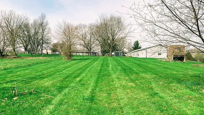 Ultimate Lawn & Snow Picture 5