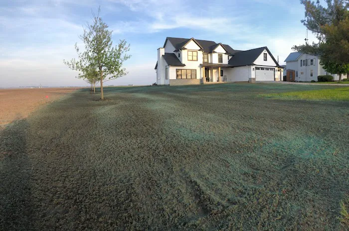 J&L Lawn Care & Landscaping LLC Picture 4