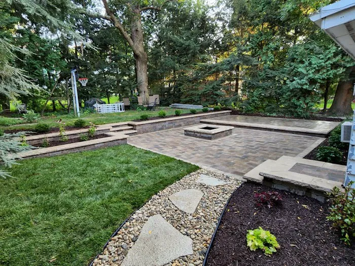 BadgerScape Design & Landscape, LLC Picture 2