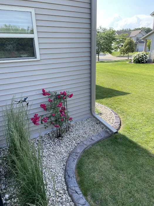 Vince Landscaping Picture 1