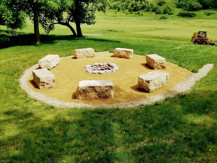 Mike Hooks Landscaping, LLC Picture 4