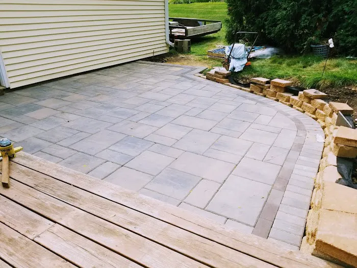 Mike Hooks Landscaping, LLC Picture 5
