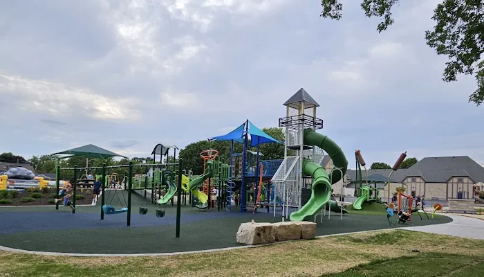 Madison Commercial Landscapes Picture 1