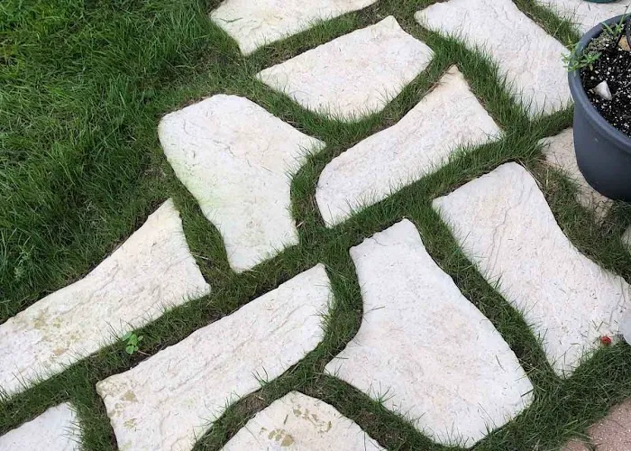 Johnson Lawncare and Landscape Picture 3